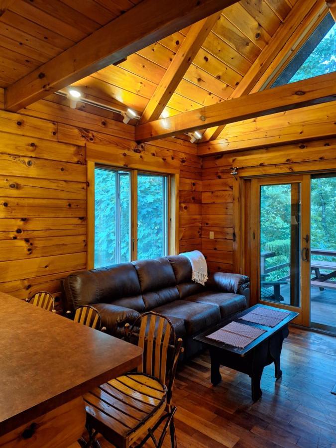 Neshannock Creekside Log *